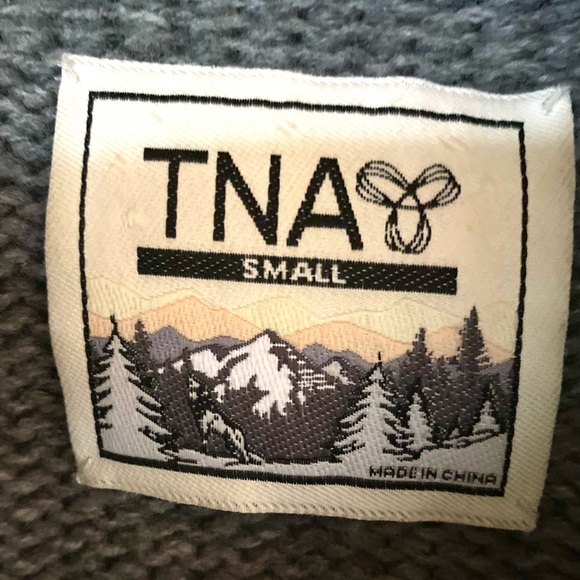 TNA sweater - zip up Lambswool - small - Picture 5 of 6